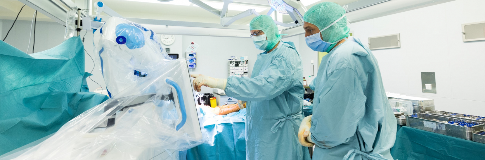 Le CHL fait l’acquisition d’un nouvel assistant chirurgical robotique pour la pose des prothèses de genou